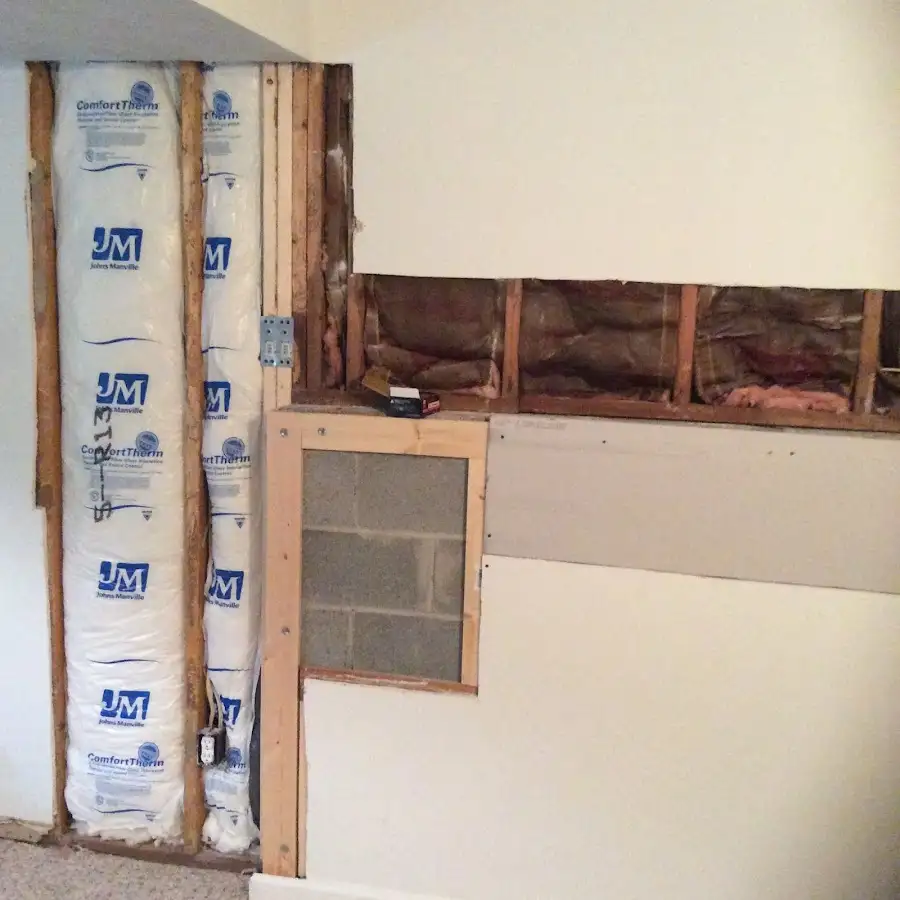 Wall insulation replacement during Structural Drying in Interlaken
